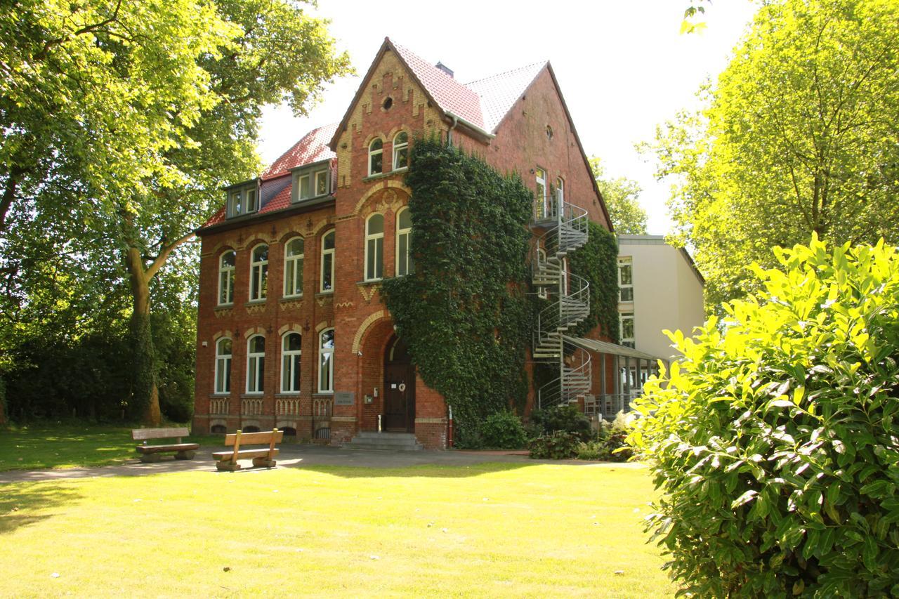 Gastehaus Alte Schule Hotel Recklinghausen Esterno foto